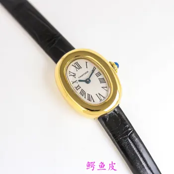 <p>卡地亚 CARTIER  F6 迷你浴缸 Cartier Mini Baignoire 长在每个人心尖上的审美 玲珑小巧却有极具辨识度 圆润流畅的椭园形表壳 金属光泽圆润细腻 折射出优雅与精致 独特迷你尺寸24.6mm*18.7mm 搭配卡地亚经典的罗马数字 烧钢蓝指针与蓝宝石浑圆表冠  简约</p><p>又不失细节 每一处设计都彰显品牌的传承与匠心 轻盈服帖的圆弧形贴手腕设计 是低调奢华的极致表现 无论单戴还是疊搭珠宝都能轻松驾驭 不张扬却足以让人一眼记住 这个就是迷你浴缸的魅力   太阳出品精致推荐 女款 石英腕表 </p>