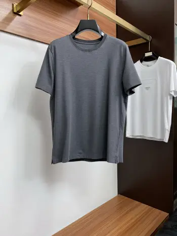 Spring and summer new silk-like round neck short sleeve
