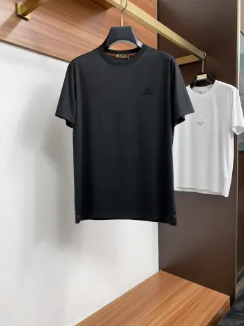 Latest short-sleeve round-neck T-shirt