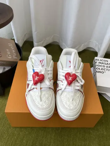 Sports shoes, skateboard shoes, couple s sports shoes