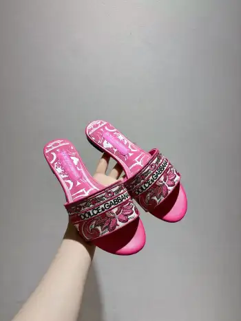 真皮大底凉拖鞋 女士拖鞋