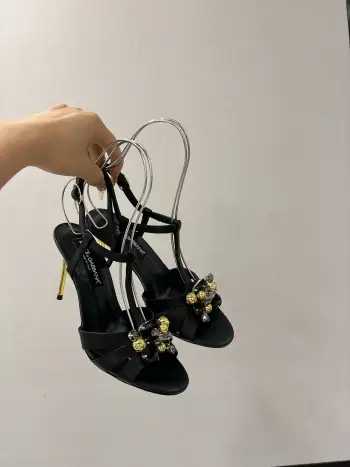 版头层真丝面料凉鞋 女士凉鞋
