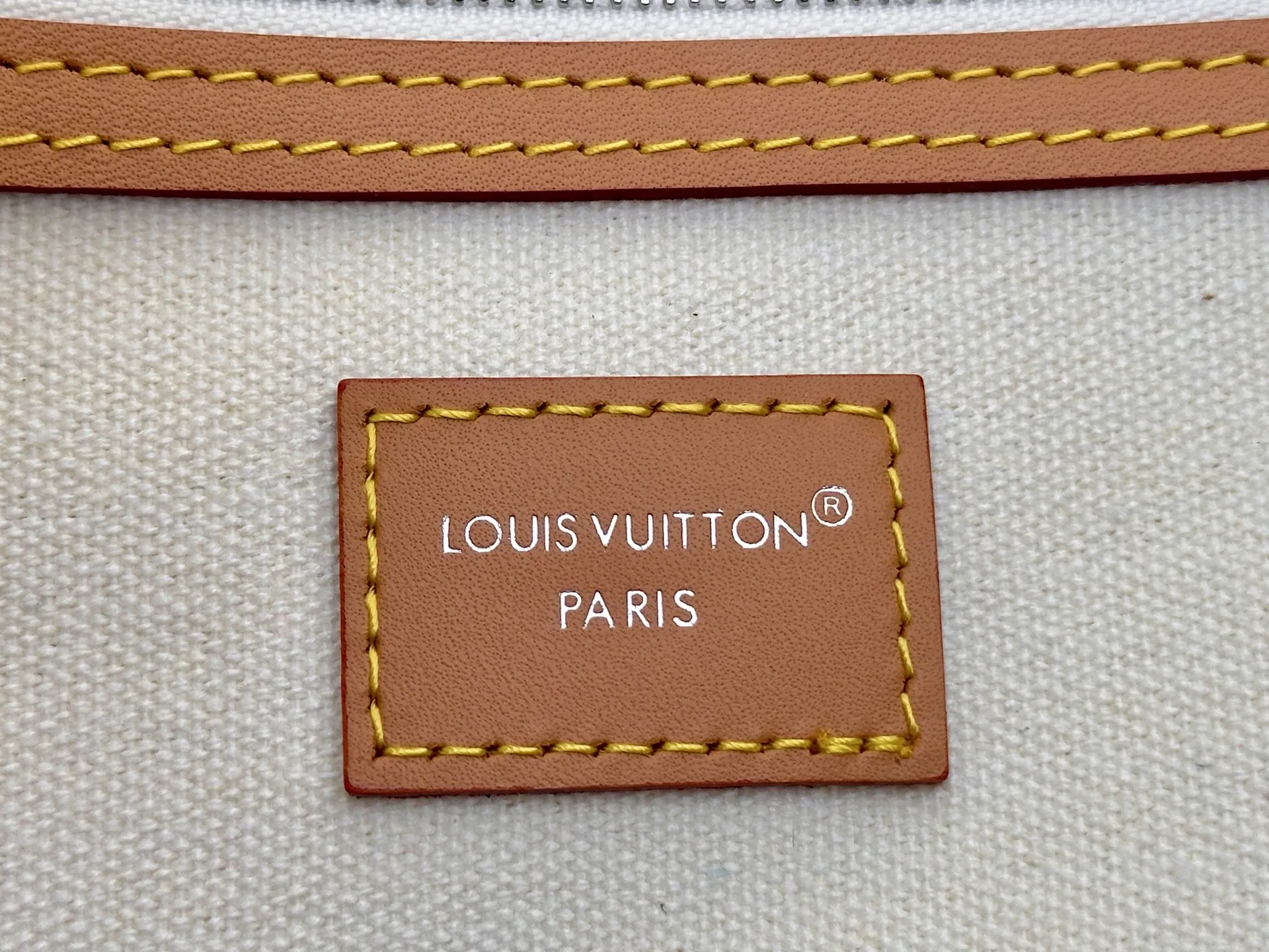 Louis Vuitton M27555 Blue Denim Shoulder Bag Women s Shoulder Bag - Detail view 9