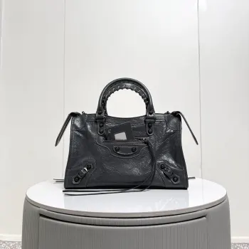 188109 褶皱纹皮新机车包 女士斜挎包