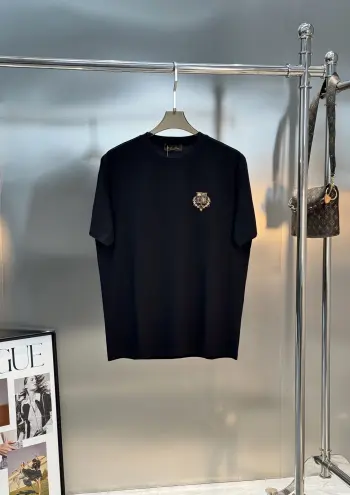 New mercerized cotton T-shirt.