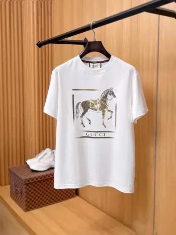 New Short Sleeve Round Neck T-Shirt Men s T-Shirt