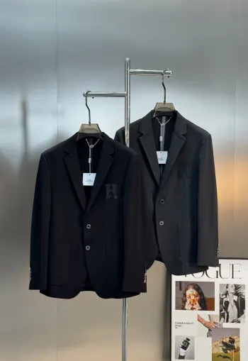 新款西服外套原单新款西服外套原单