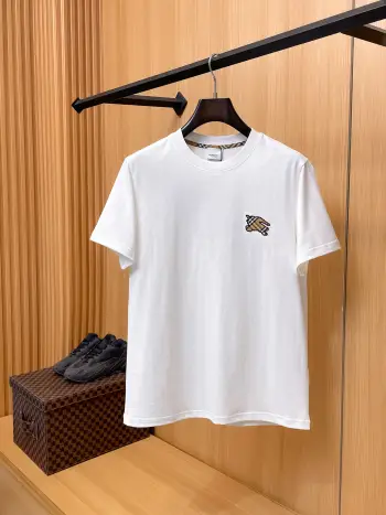New Short Sleeve Round Neck T-Shirt Men s T-Shirt