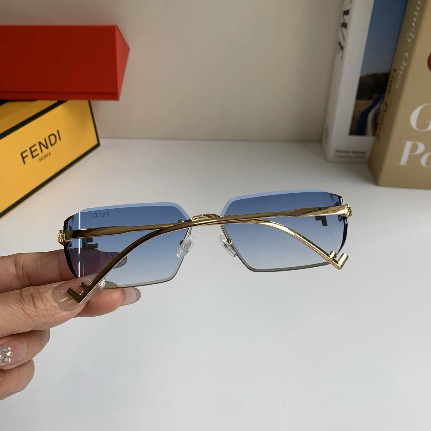 Fendi Men s and Women s Square Sunglasses - Detail view 5