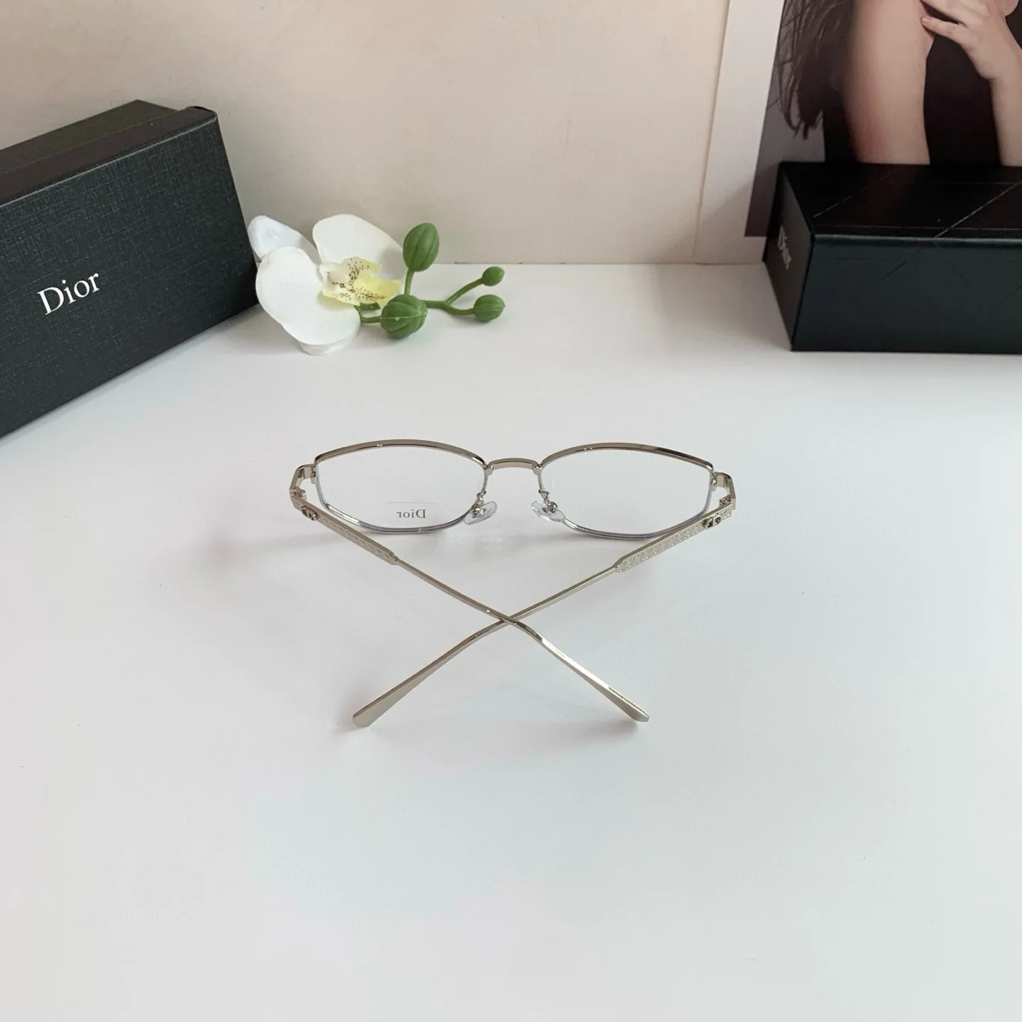Dior Men s and Women s Square Sunglasses - Detail view 8