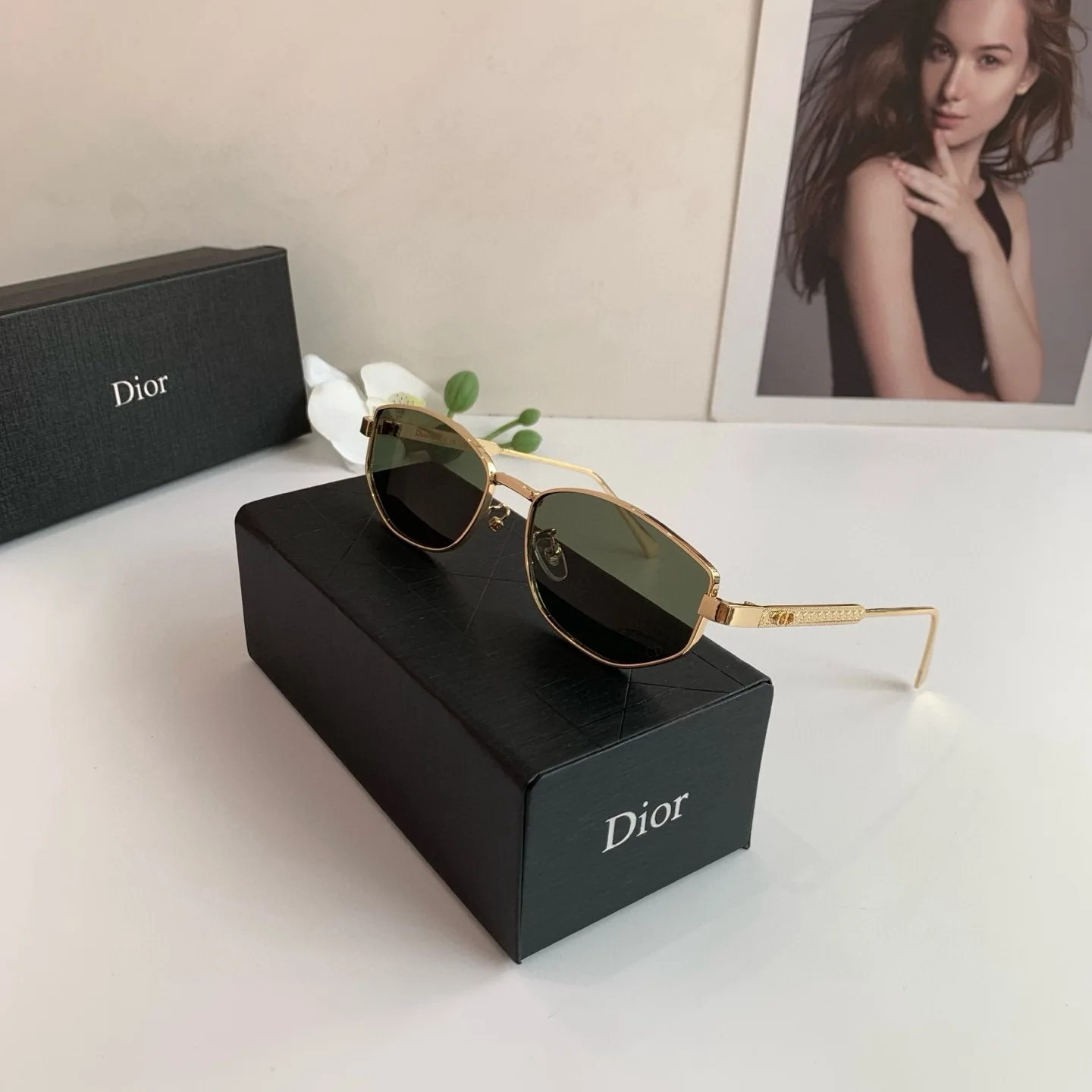 Dior Men s and Women s Square Sunglasses - Detail view 10
