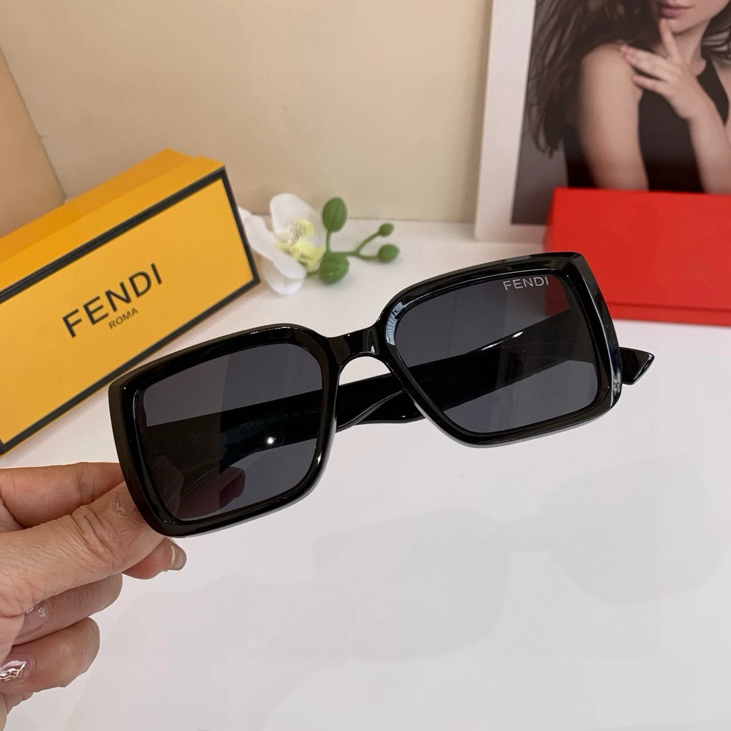 Dior Men s and Women s Square Sunglasses - Detail view 9