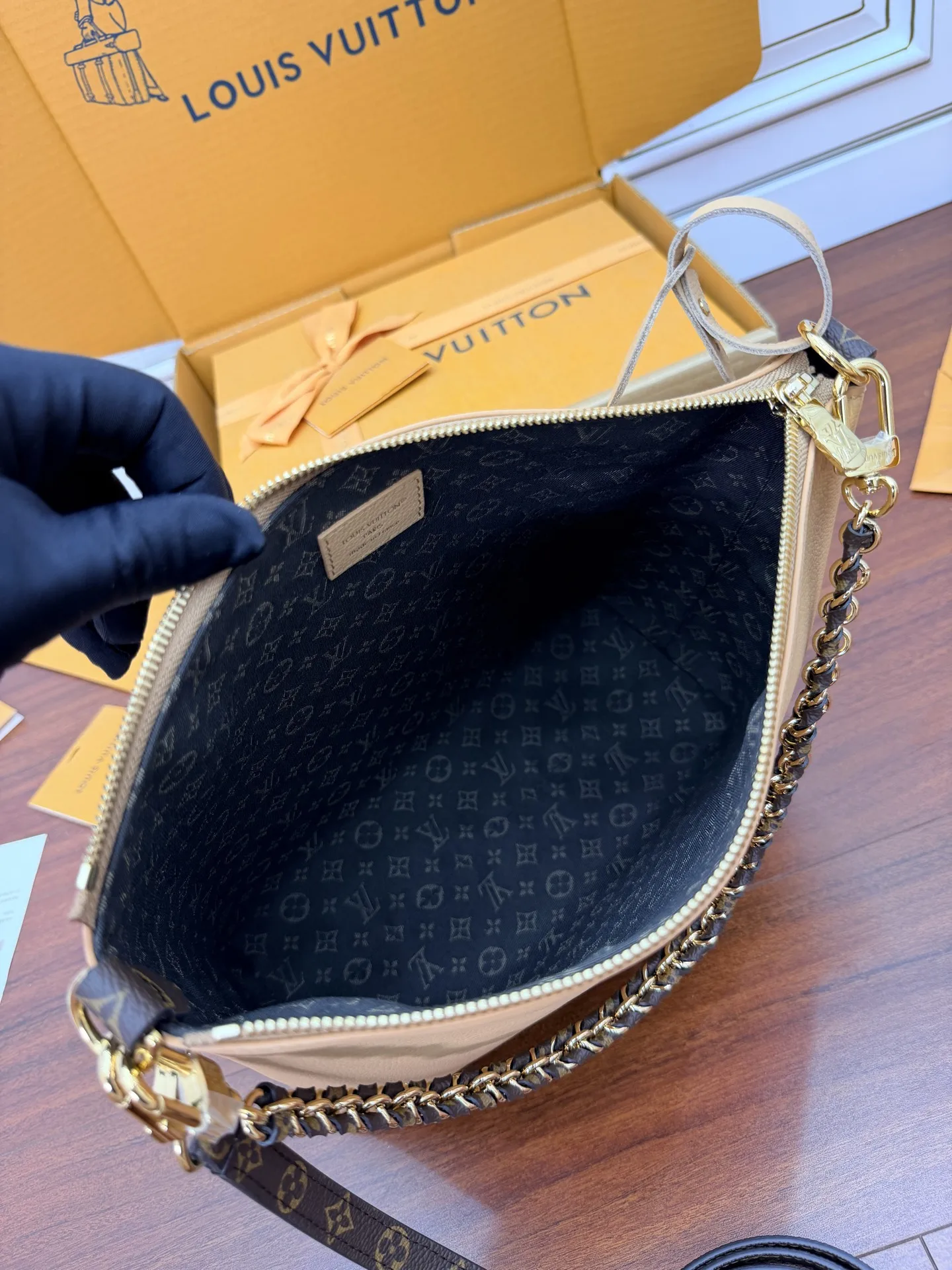 LVM28029 意大利A级树膏皮手袋 女士斜挎包 - 细节图 7
