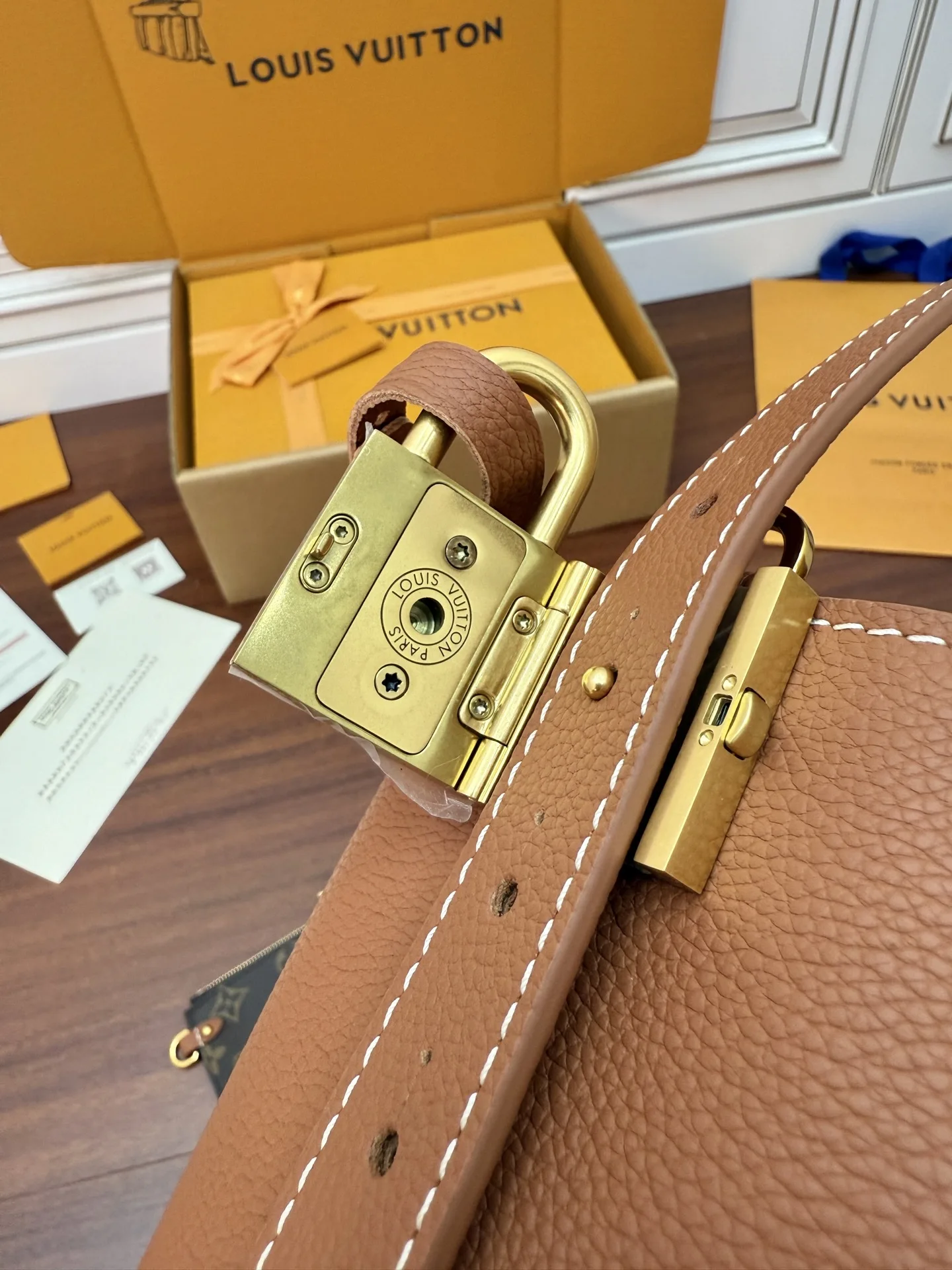 LVM14416 进口菱形面料礼品袋 女士斜挎包 - 细节图 7