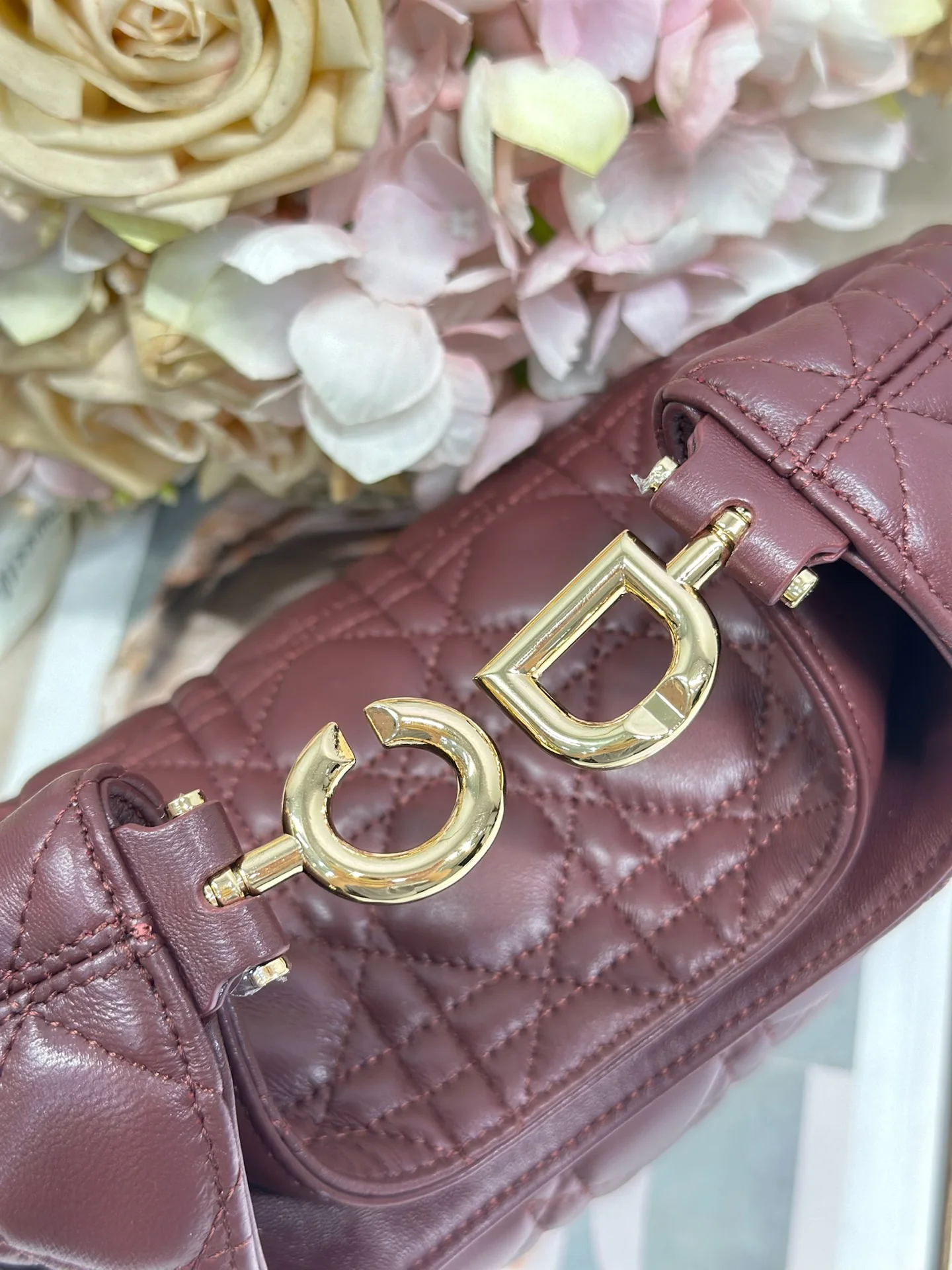 Dior 1538 Sheepskin Pleated Handbag Women s Tote Bag - Detail view 7