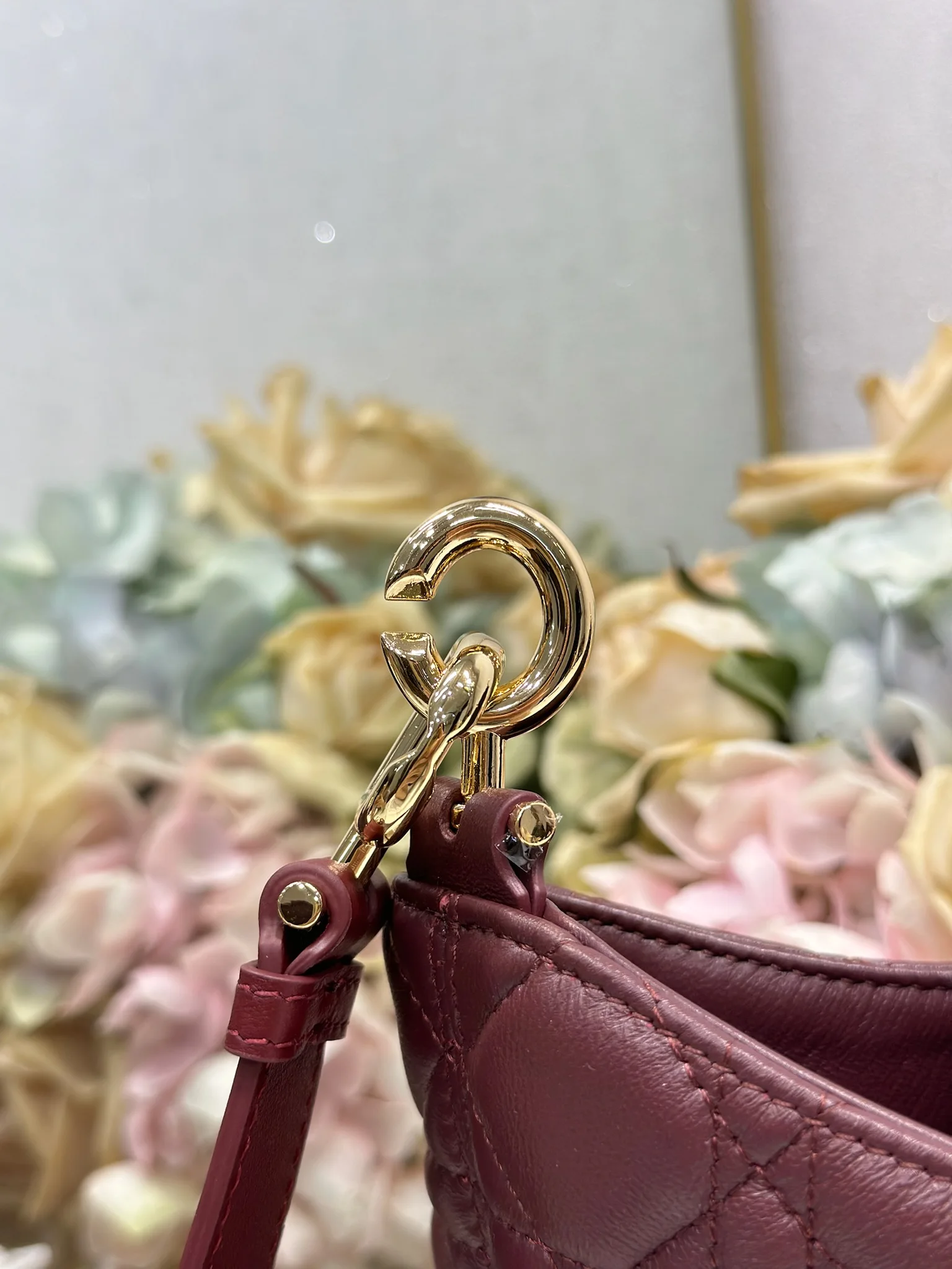 Dior 1538 Sheepskin Pleated Handbag Women s Tote Bag - Detail view 9