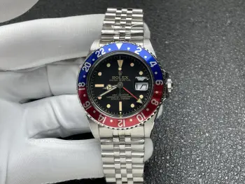 太阳出品 WM 劳力士 ROLEX OT5 复古GMT 复古格林尼治型系列 新圈口 2836 机 WM匠心之作 小试牛刀 引发又一波强烈的复古味道 诚意推荐 劳力士复古格林尼治型II腕表 复古型表链表壳 2836-2机芯 40毫米 太阳出品精致推荐男士机械腕表 立即抢购