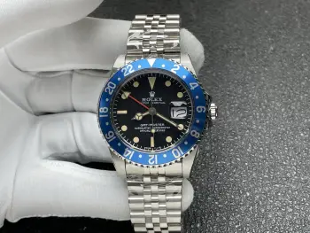 太阳出品 WM 劳力士 ROLEX OT5 复古GMT 复古格林尼治型系列 新圈口 2836 机 WM匠心之作 小试牛刀 引发又一波强烈的复古味道 诚意推荐 劳力士复古格林尼治型II腕表 复古型表链表壳 2836-2机芯 40毫米 太阳出品精致推荐男士机械腕表 立即抢购