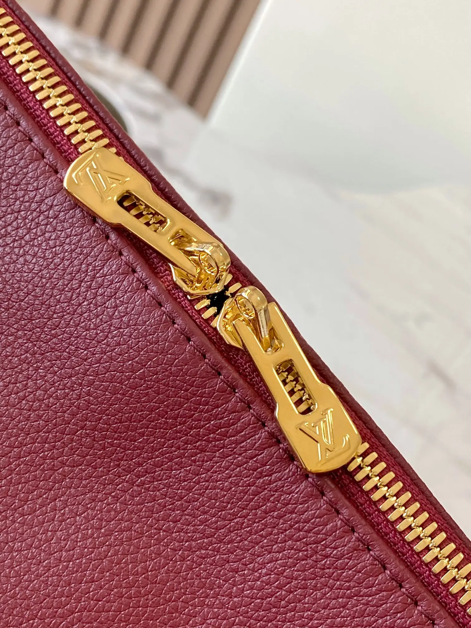 LV10133 A级全钢五金中号手袋 女士斜挎包 - 细节图 7