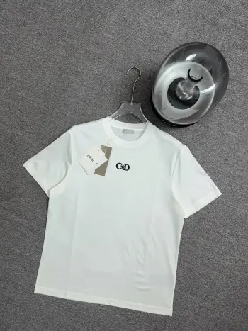 简约圆领新款短袖T