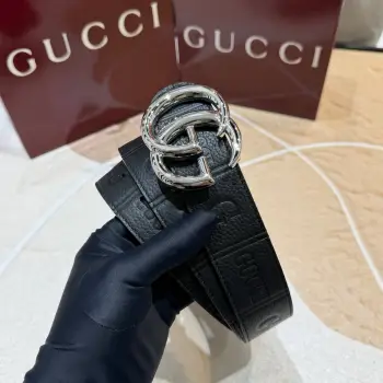 Gucci古奇 正品规格 3.7mm原版品质双面头层小牛皮搭配双G经典扣 正反面都可以使用