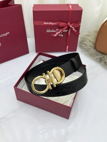 Ferragamo.菲拉格慕 菲拉格慕 宽度3.5cm 高级定制款男士皮带 双面进口牛皮 可双面使用 自行选择搭配 真材实料 很有质感 时尚经典不失风范 搭配精品尾夹扣 长短可自行裁剪