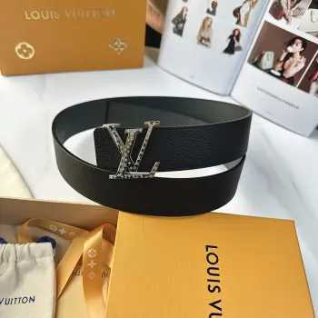 LV.路易威登  原版品质 代工厂货品 40mm宽度 正品一体铸造五金钢扣  原厂皮料 双面原厂定制面料 区别市场货