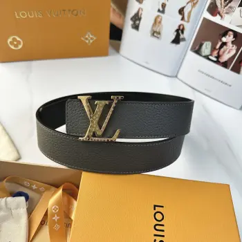 LV.路易威登  原版品质 代工厂货品 40mm宽度 正品一体铸造五金钢扣  原厂皮料 双面原厂定制面料 区别市场货