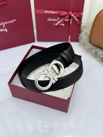 Ferragamo.菲拉格慕 菲拉格慕 宽度3.5cm 高级定制款男士皮带 双面进口牛皮 可双面使用 自行选择搭配 真材实料 很有质感 时尚经典不失风范 搭配精品尾夹扣 长短可自行裁剪