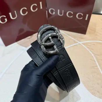 Gucci古奇 正品规格 3.7mm原版品质双面头层小牛皮搭配双G经典扣 正反面都可以使用