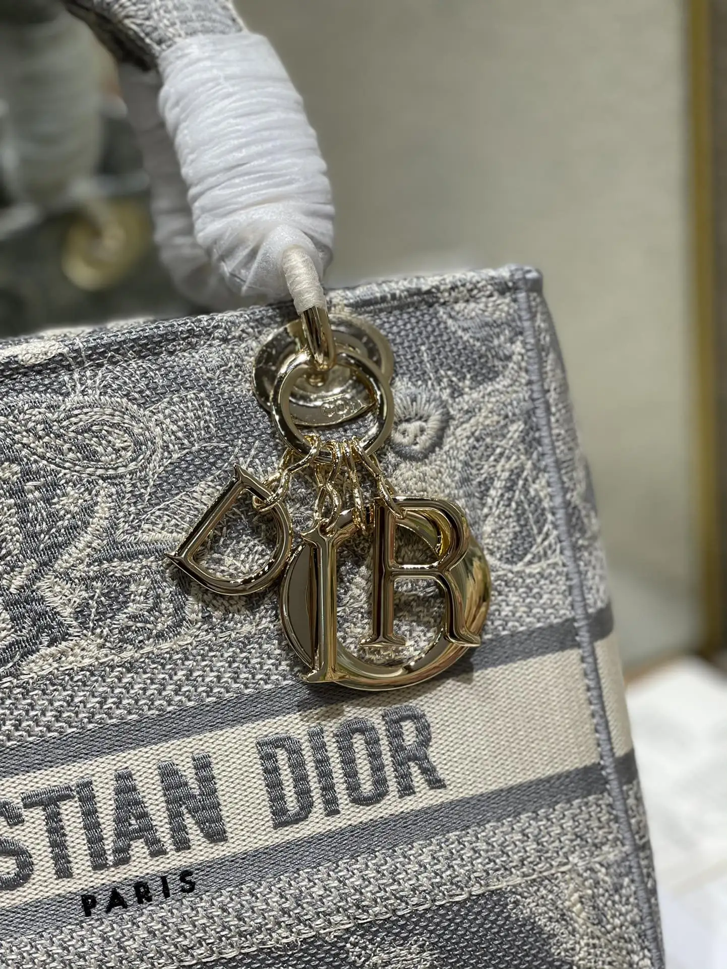 Dior 9027 Milk White Constellation Embroidered Lady Di Bag Women s Crossbody Bag - Detail view 3