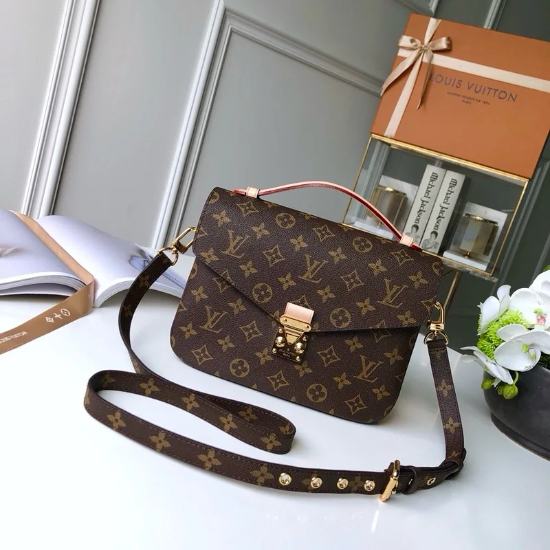 原单LV女包|高仿LV女包|精仿LV女包|一比一LV女包顶级原单 M44875独家实拍 本款 Pochette Metis 手袋采用别致肩背书包造型 富有潮流感 小巧包身取材潮流 Monogram Reverse 帆布 配有标志性 S-lock 锁 抛光表面亮泽耀眼 功能多样 空间宽敞 时髦顶部手柄和可脱卸长肩带便于肩背或斜挎 乃日常出行良伴 尺寸 25×19×7cm
