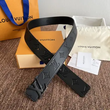 LV.路易威登  原版品质 代工厂货品 40mm宽度 正品一体铸造五金钢扣  原厂皮料 双面原厂定制面料 区别市场货