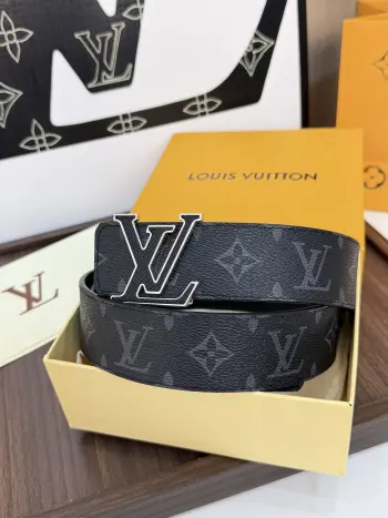 LV.路易威登  原版品质 代工厂货品 40mm宽度 正品一体铸造五金钢扣  原厂皮料 双面原厂定制面料 区别市场货