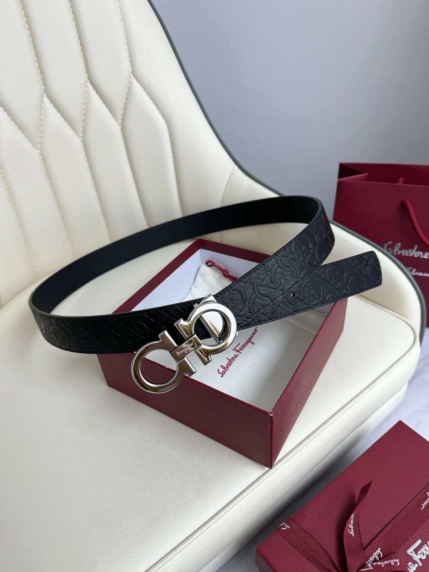 Ferragamo Men s Reversible Hardware Steel Buckle Belt - Detail view 2