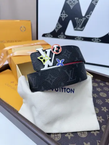LV.路易威登  宽度 40mm宽度 正品一体铸造五金钢扣 原厂皮料 双面原厂定制进口面料 可双面使用