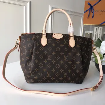 顶级原单 Louis vuitton Turenne中号手袋货号 M48814升级换代啦 原厂进口皮料 真空电镀24K五金 尺寸:40x 26x 14cm这款手提包设计轻便而合体 为您的日常生活带来一份威登的经典优雅之美  该包气质优雅又不失实用 拥有多种携带方式 既可手提亦可肩背 时尚休闲两不误  令您无时无刻爱不释手 完美专柜品质 实用的经典款式