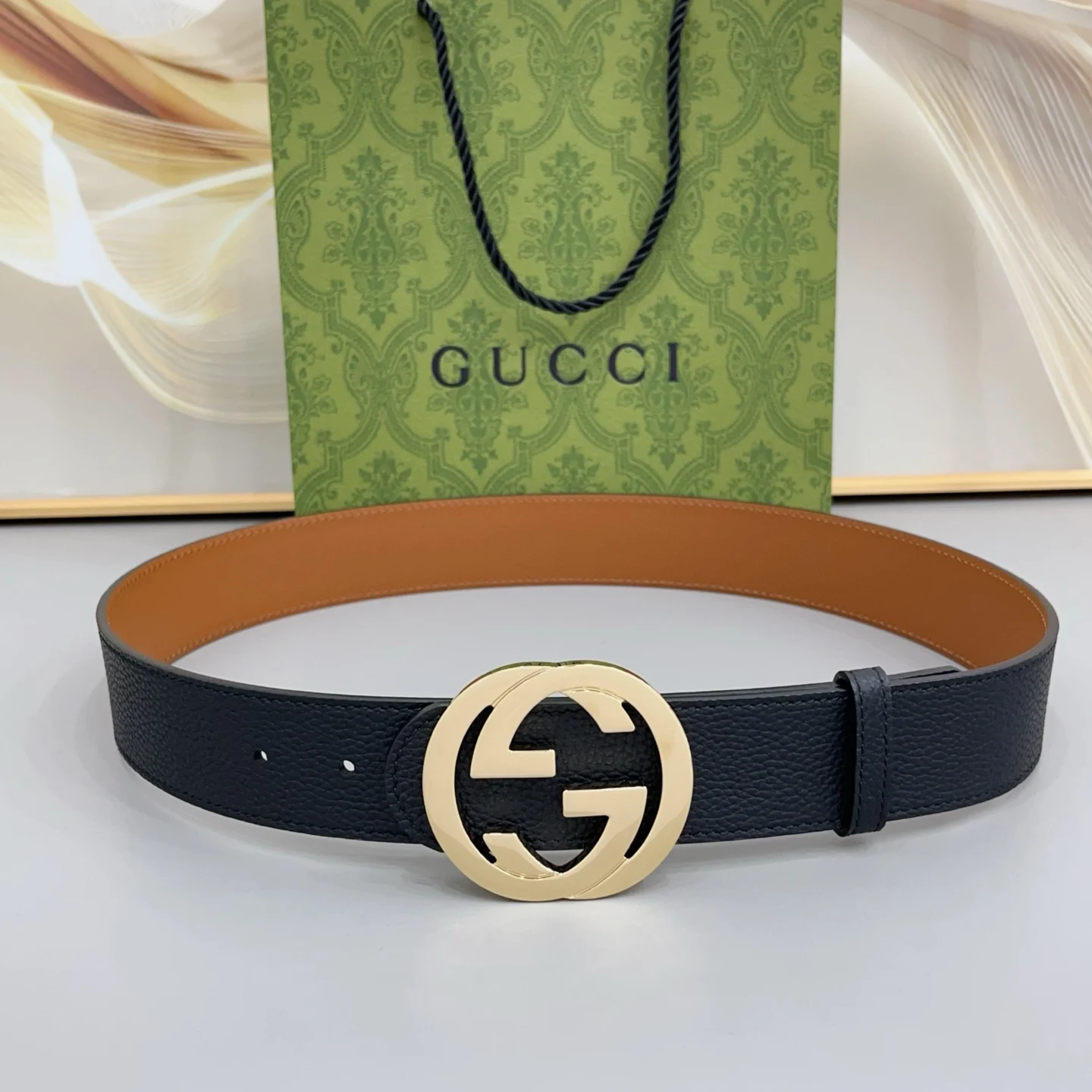 原单古奇皮带|高仿古奇皮带|精仿古奇皮带|一比一古奇皮带Gucci古奇 正品规格 3.8mm原版品质双面头层小牛皮搭配双G经典扣 正反面都可以使用