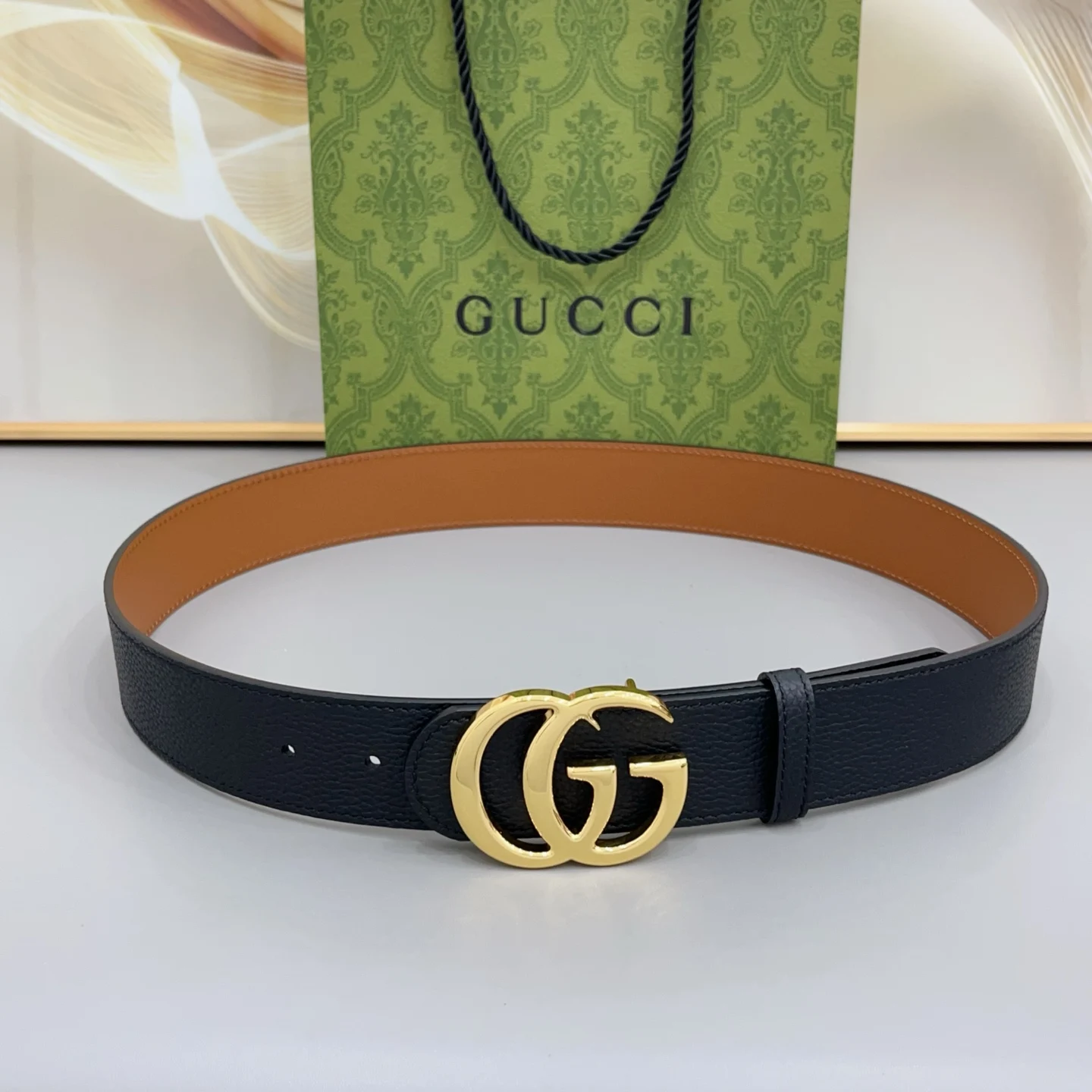 原单古奇皮带|高仿古奇皮带|精仿古奇皮带|一比一古奇皮带Gucci古奇 正品规格 3.8mm原版品质双面头层小牛皮搭配双G经典扣 正反面都可以使用