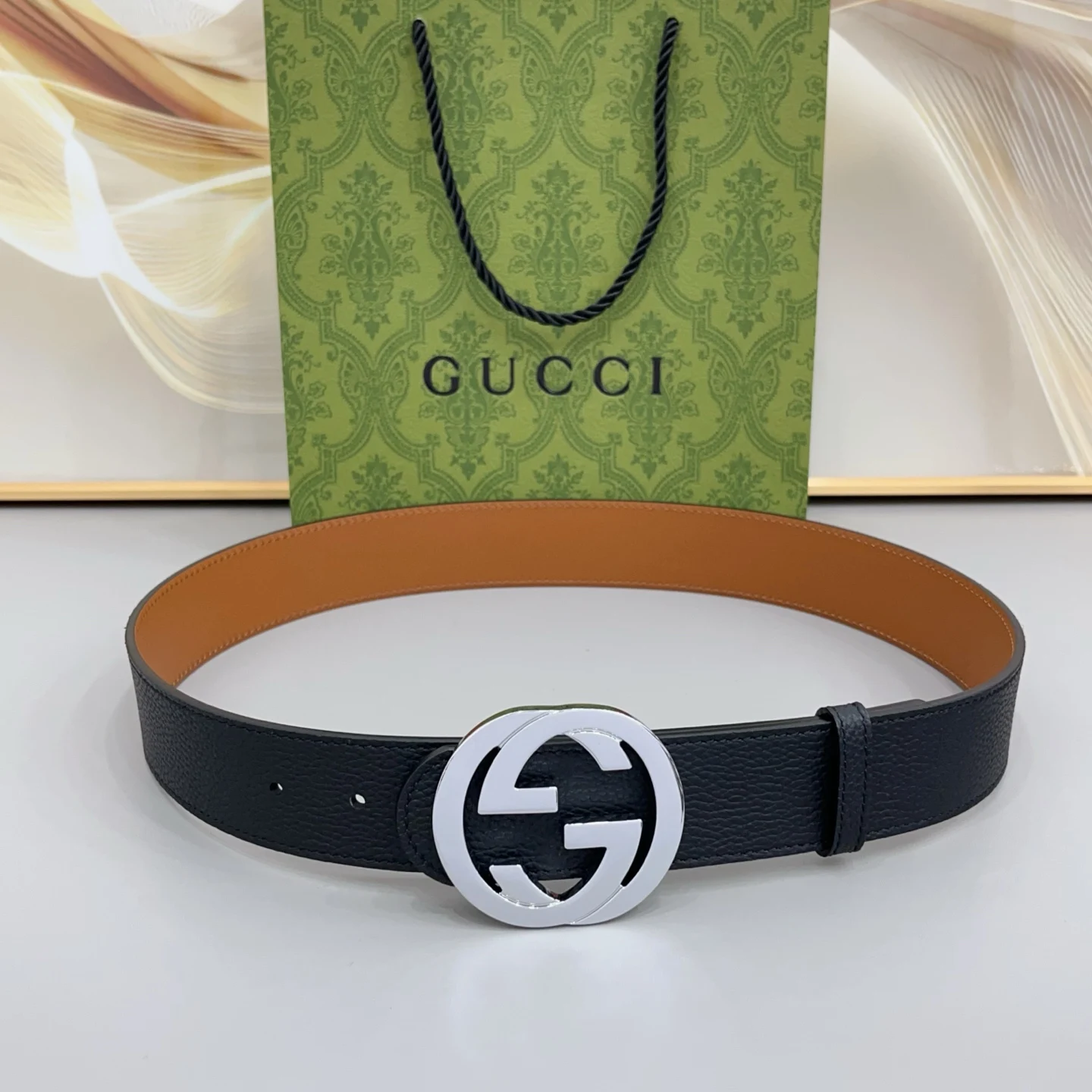 Gucci古奇 正品规格 3.8mm原版品质双面头层小牛皮搭配双G经典扣 正反面都可以使用