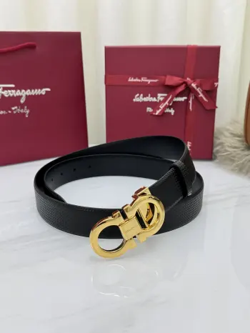 Ferragamo.菲拉格慕 菲拉格慕 宽度3.5cm 高级定制款男士皮带 双面进口牛皮 可双面使用 自行选择搭配 真材实料 很有质感 时尚经典不失风范 搭配精品尾夹扣 长短可自行裁剪