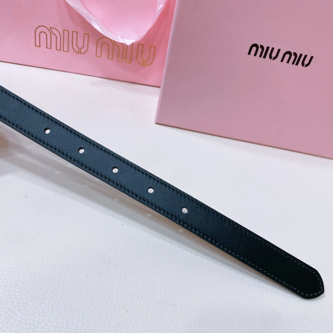 MIU MIU Metal logo buckle belt Women s belt - Detail view 6