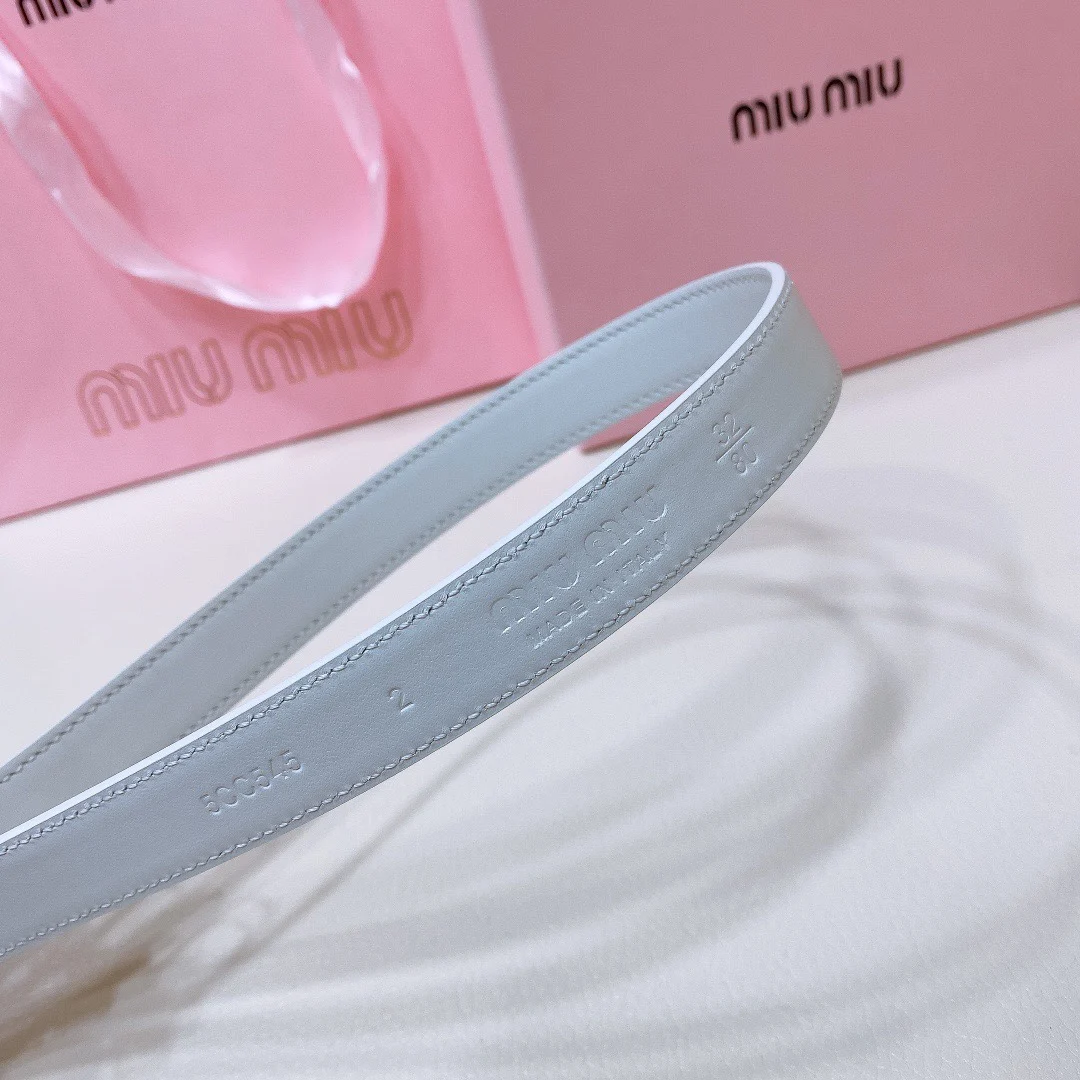 MIU MIU Metal logo buckle belt Women s belt - Detail view 4