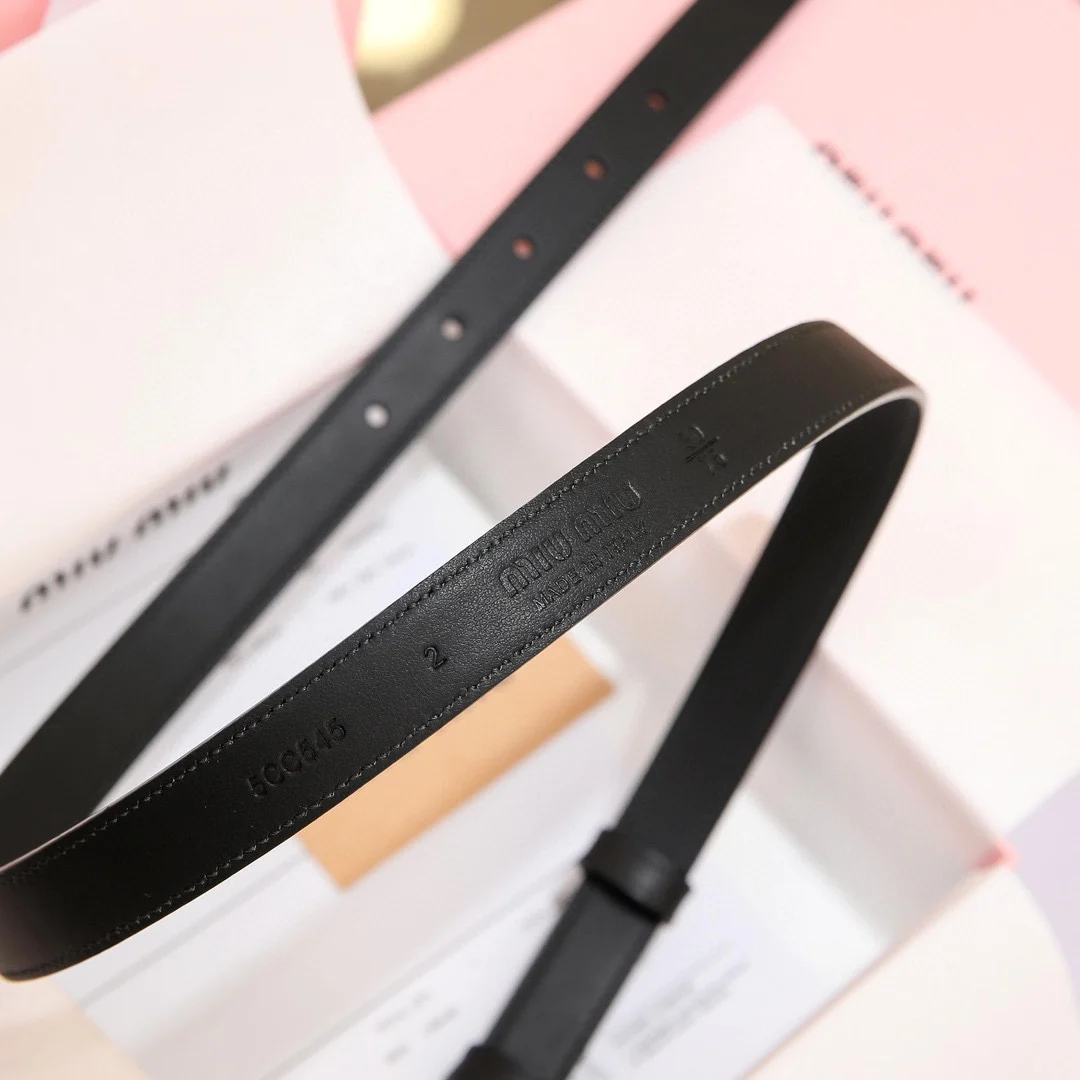 MIU MIU Metal logo buckle belt Women s belt - Detail view 6