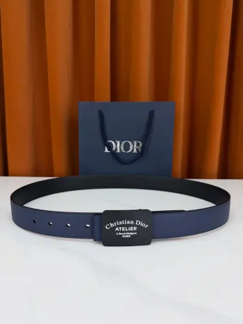 Dior 宽度3.5cm双面腰带 绒面温润 光皮利落 一腰两面随心切 方形金属扣镌刻ATELIER 巴黎工坊的克制与考究 藏蓝礼盒缎带精装 