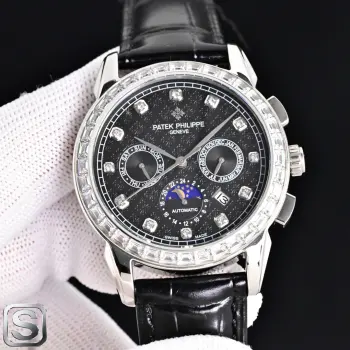 太阳出品出品 百达翡丽 PP R75 复杂功能计时系列上市 Patek Philippe 贵族的艺术品 独家字面加高档内影logo 搭配进口9100多功能机芯 0返修 功能 24小时,星期 星辰 月份 进口316精钢 采用18k品质炉内真空电镀 搭配意大利进口小牛皮 原装折叠扣 尺寸42mm  耐磨防刮蓝宝石玻璃 超强防水50米 简约而不简单 你永远无法拥有一块百达翡丽 你只是在替你的后代保管他 太阳出品精致推荐男士多功能机械腕表