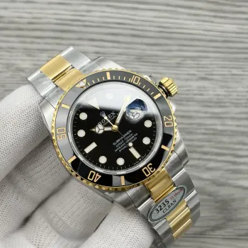 太阳出品出品 白壳 C厂 Clean推出 劳力士 ROLEX 水鬼41系列EA3 潜航者日历型126610黑水鬼绿水鬼41mm1.搭载上海二代3235一体机芯 动力真正做到72小时 机芯厂按原版3235机芯开发 所有零件按原版1 1复刻 27株 72小时 2.整表904L精钢 /圈口电镀真白金 整表配件做到与原版通用 3.字面使用原装劳力士技术1:1开发的碗盖型表面盘 表面色 表面底部外观均与原装一致  太阳出品精致推荐男士机械腕表 立即抢购