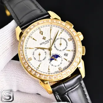 太阳出品出品 百达翡丽 PP R75 复杂功能计时系列上市 Patek Philippe 贵族的艺术品 独家字面加高档内影logo 搭配进口9100多功能机芯 0返修 功能 24小时,星期 星辰 月份 进口316精钢 采用18k品质炉内真空电镀 搭配意大利进口小牛皮 原装折叠扣 尺寸42mm  耐磨防刮蓝宝石玻璃 超强防水50米 简约而不简单 你永远无法拥有一块百达翡丽 你只是在替你的后代保管他 太阳出品精致推荐男士多功能机械腕表