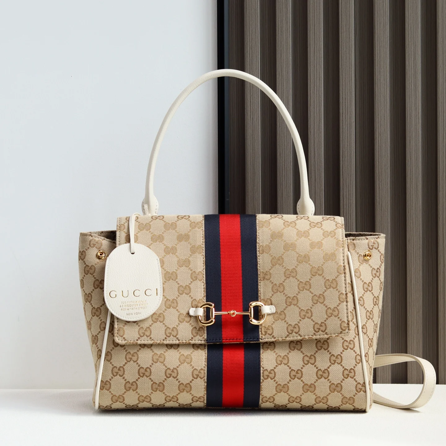 GUCCI新款专柜品质 顶级原单货 原厂皮 原厂五金 实物实拍 款号 875018 杏布/白色尺寸 W32xH24xD17cm