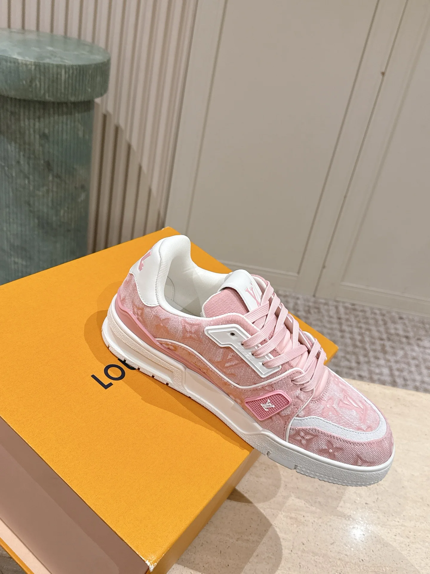 LV篮球限定系列运动鞋休闲鞋 情侣款运动鞋 - 细节图 4